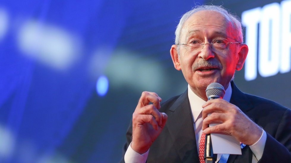 Kılı&ccedil;daroğlu'ndan AFAD'a: Belgeleri yakalım derken, binaları da yakmayın l&uuml;tfen