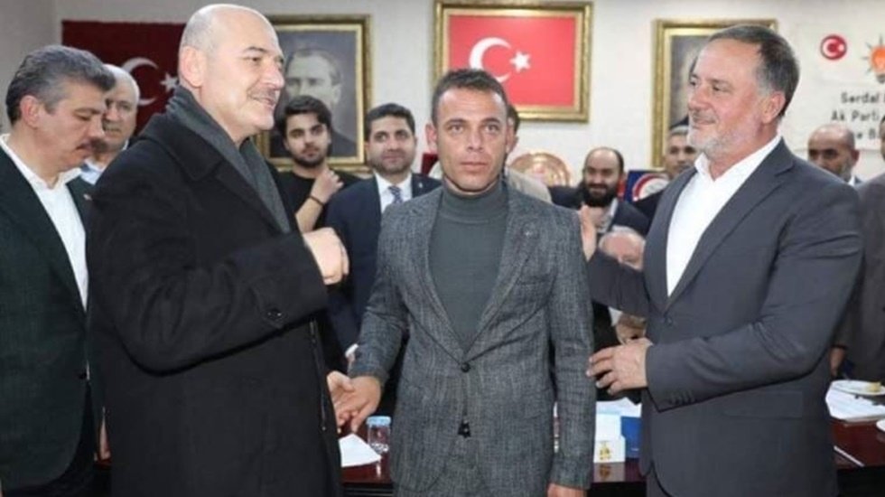 Kubi&rsquo;yi arattı; HDP'den atıldı, MHP'ye ge&ccedil;ti, MHP&rsquo;den de atılınca AKP&rsquo;ye ge&ccedil;ti&hellip;