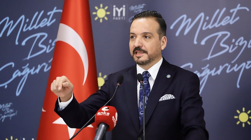 İYİ Parti kaynaklarından istifalara ilişkin değerlendirme