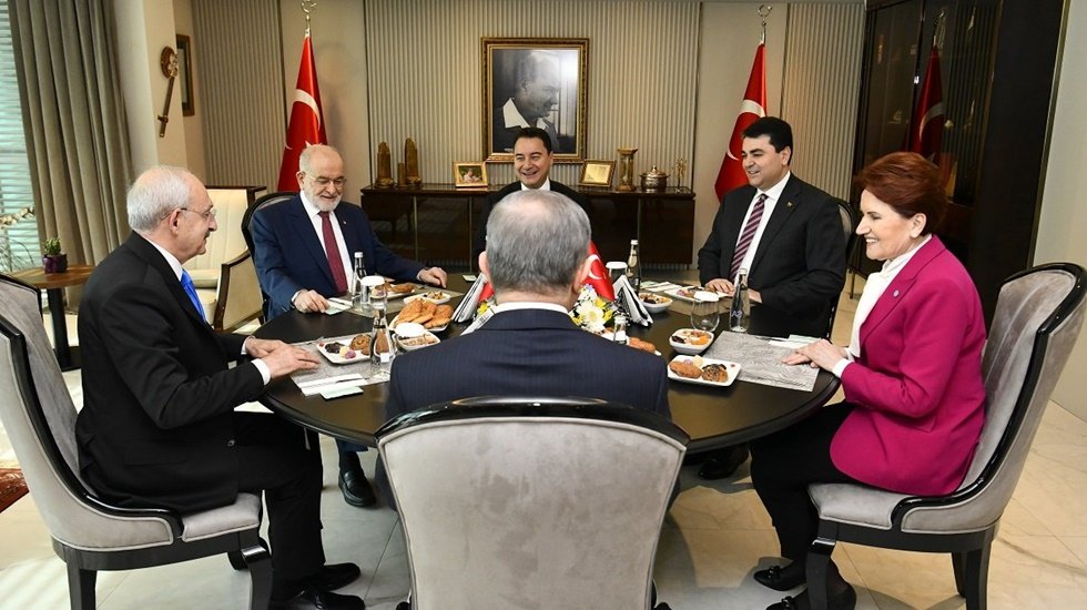 Millet İttifakı liderleri '2'nci tur yol haritası' i&ccedil;in CHP Genel Merkezi'nde toplanacak