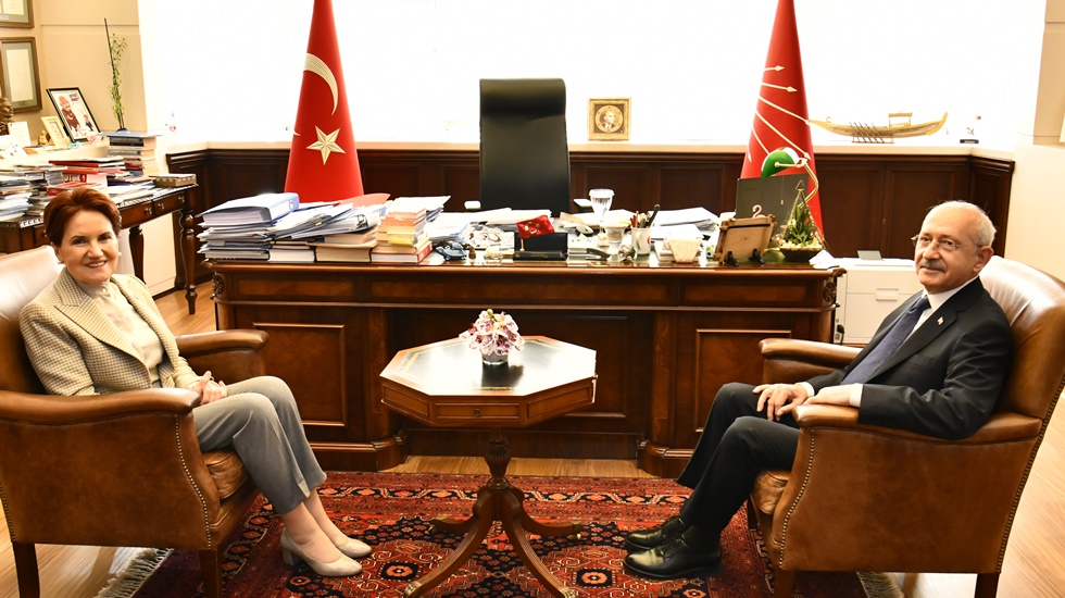 https://yenisoluk.com/uploads/2023/01/Akşener