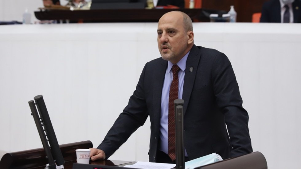 Ahmet Şık, Selahattin Demirtaş ve HDP'ye sarf ettiği s&ouml;zler i&ccedil;in &ouml;z&uuml;r diledi!