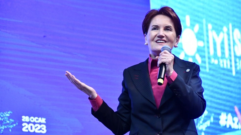 Akşener&rsquo;den baş&ouml;rt&uuml;s&uuml; i&ccedil;in &ldquo;Goll&uuml;k pas&rdquo; diyen Erdoğan'a tepki: &ldquo;Yazıklar olsun sana&rdquo;