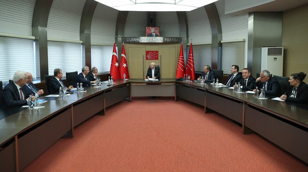 CHP'li belediye başkanlarının bildiri yayınlamak isteğini Kılı&ccedil;daroğlu reddetti