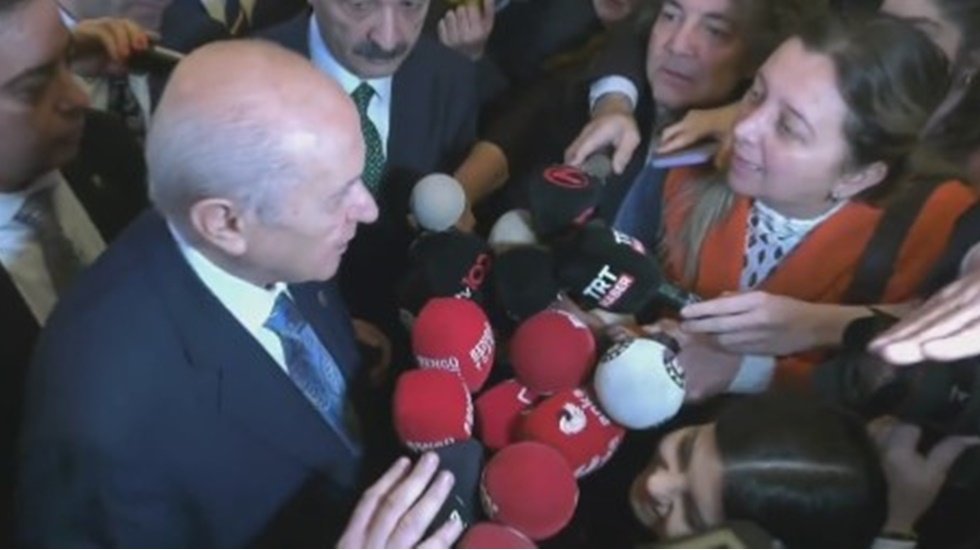 DİSK Basın-İş hedef g&ouml;sterilen Yıldız Yazıcıoğlu'na sahip &ccedil;ıktı: Yalnız değil...
