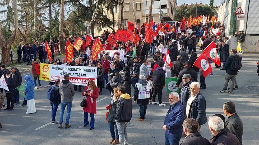 Emek ve &Ouml;zg&uuml;rl&uuml;k İttifakı, Kartal'da d&uuml;zenlenen mitingde buluştu.