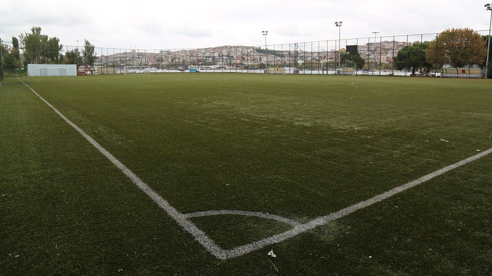 Futbol sahaları FIFA standartlarına ulaştırılacak...