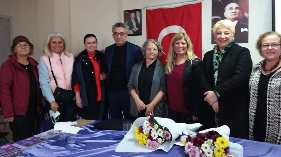 Hacer Foggo, yoksulluğun kadınlar &uuml;zerindeki etkilerini anlattı