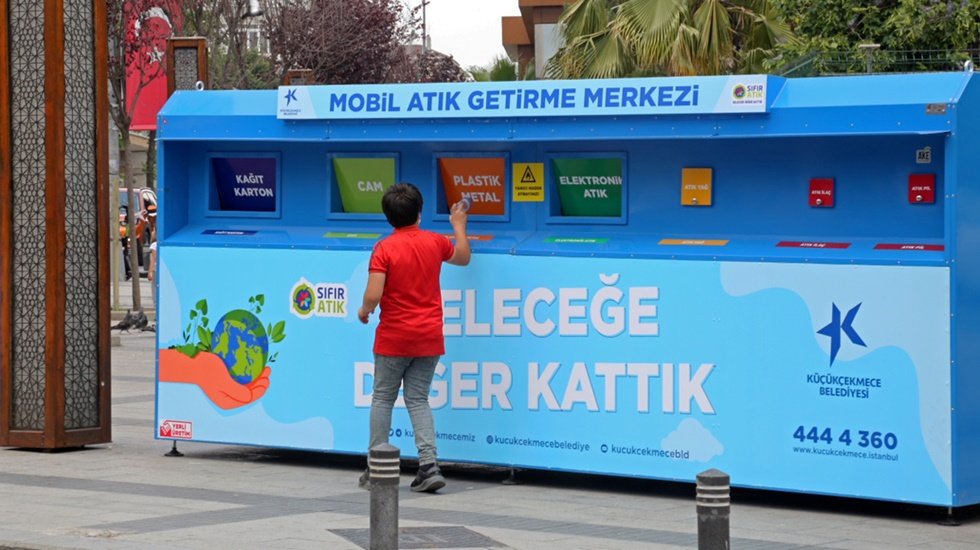 Küçükçekmece’de 3 yılda 75 bin ton atık geri dönüşüme kazandırıldı