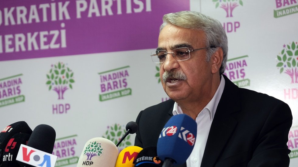 Sancar: Kapatma davası evrensel hukuk ilkelerinin tamamına aykırı şekilde a&ccedil;ıldı
