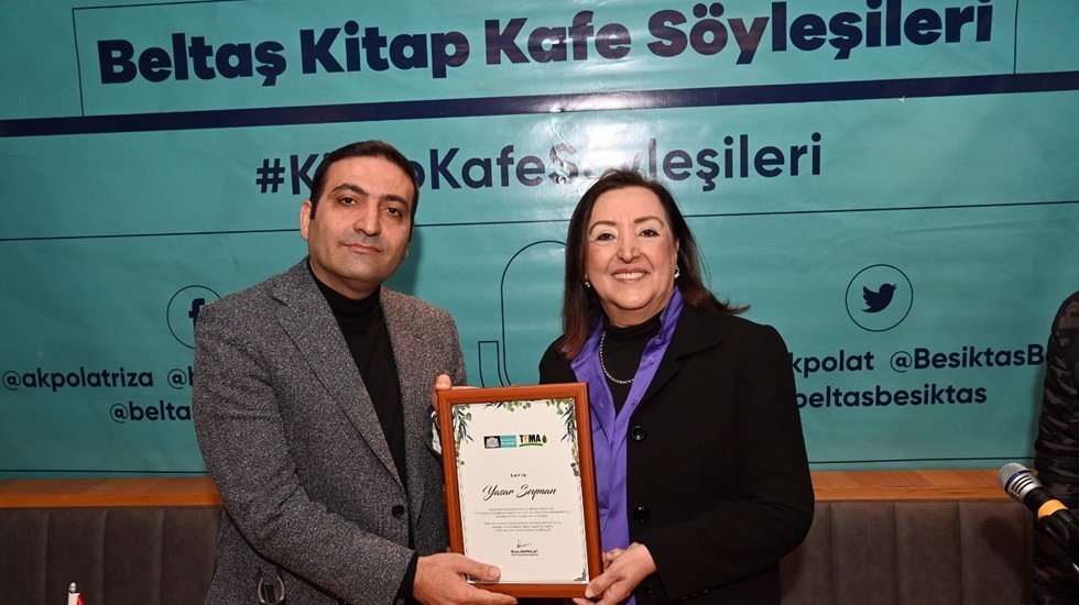 https://yenisoluk.com/uploads/2023/01/usta-kalem-yasar-seyman-beltas-kitap-kafe-de-okurlariyla-bulustu