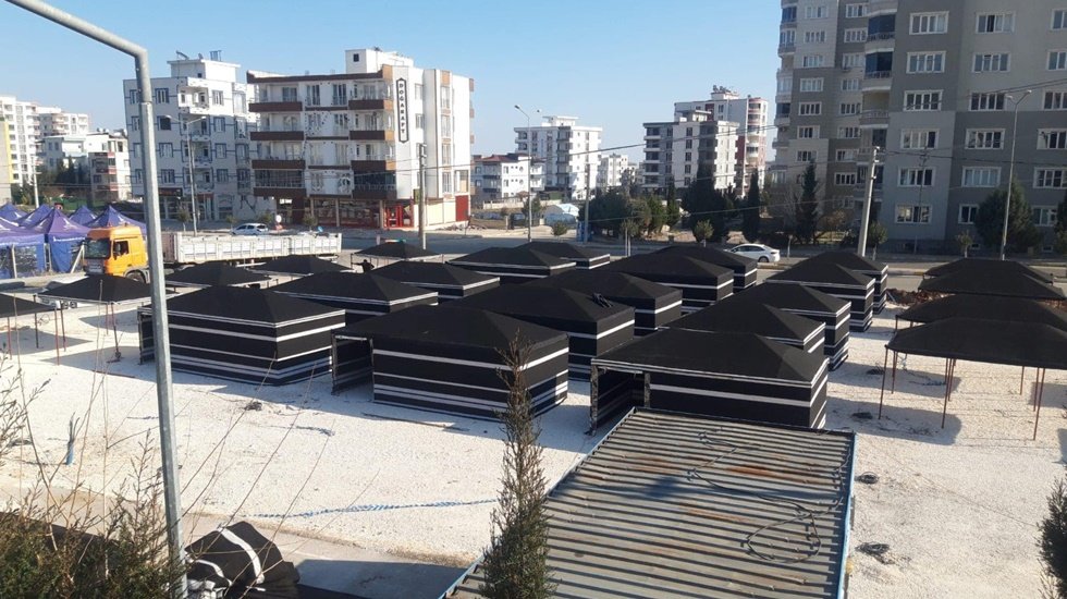 Adıyaman &Ccedil;adırkent Kapsamlı Yaşam Alanında dayanıklı kıl &Ccedil;adırlar kuruludu...
