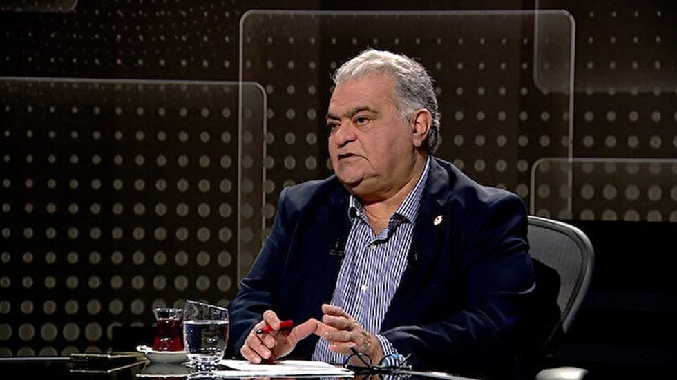 Ahmet &Ouml;zal: "Depremler bizi uyarıyor. İlk işimiz deprem olacak"