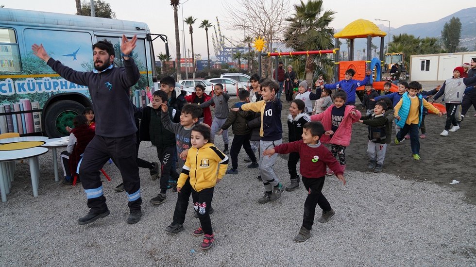 &Ccedil;adır Kentte &ccedil;ocuklar i&ccedil;in Yaşam Merkezi kuruldu