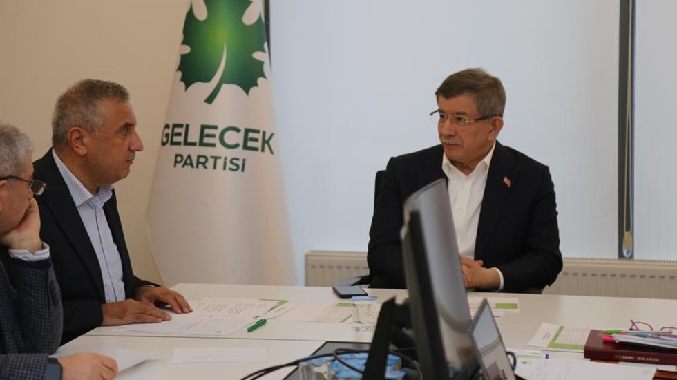 Davutoğlu&rsquo;ndan şeffaflık &ccedil;ağrısı