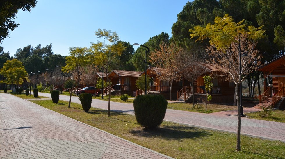 Depremzedeler i&ccedil;in Mersin&rsquo;de sıcak yuva&hellip;