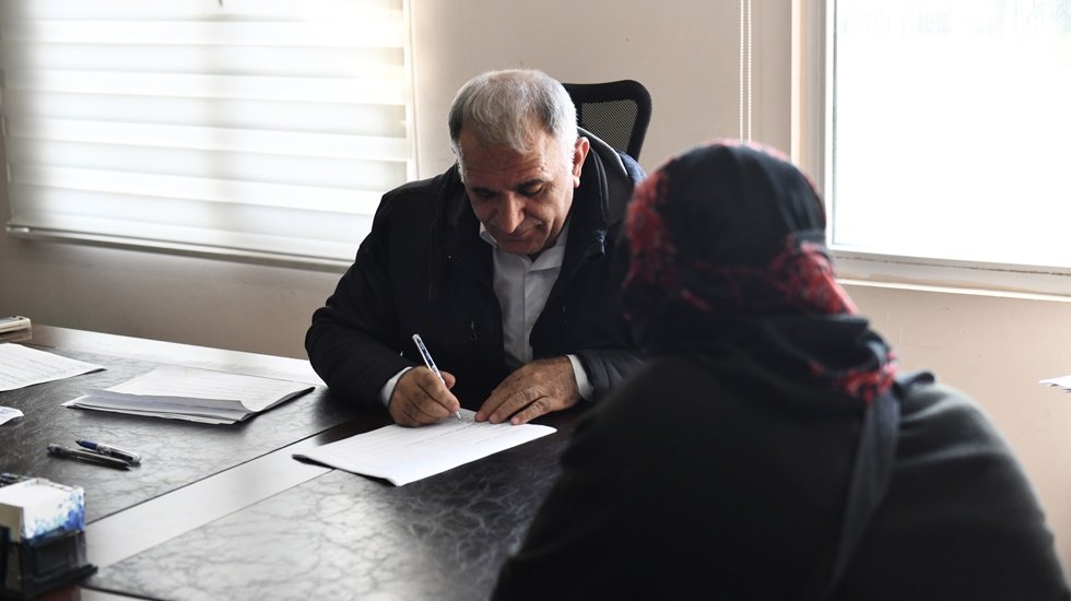 Esenyurt&rsquo;a getirilen depremzedeler ESBİM ile istihdam edilecek