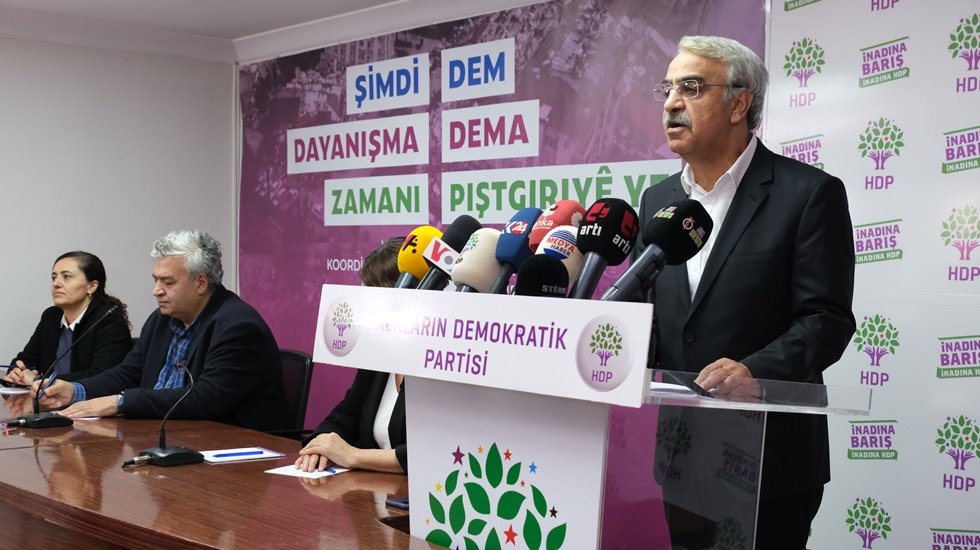 HDP'li Sancar'dan muhalefete &ccedil;ağrı: Felaketin acılarını azaltma ve yaraları sarma konusunda sorumluluğu var