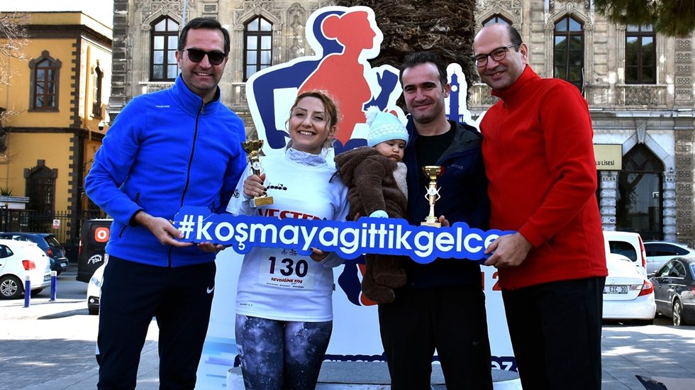 İzmir Sevgililer G&uuml;n&uuml; i&ccedil;in sevdiğine koşacak