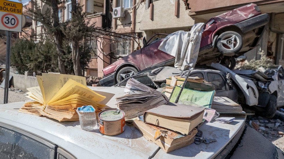 Kandilli Rasathanesi: 80 saniyeden uzun s&uuml;ren deprem 3 farklı şok ile meydana geldi
