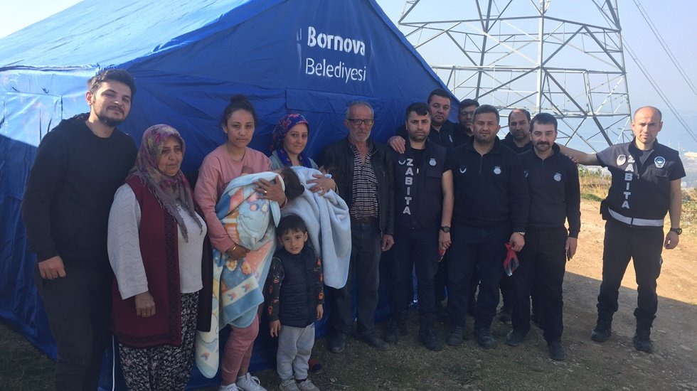 Kılı&ccedil;daroğlu&rsquo;nun talimatıyla 6 saat i&ccedil;inde &ccedil;adırlar k&ouml;ye ulaştı