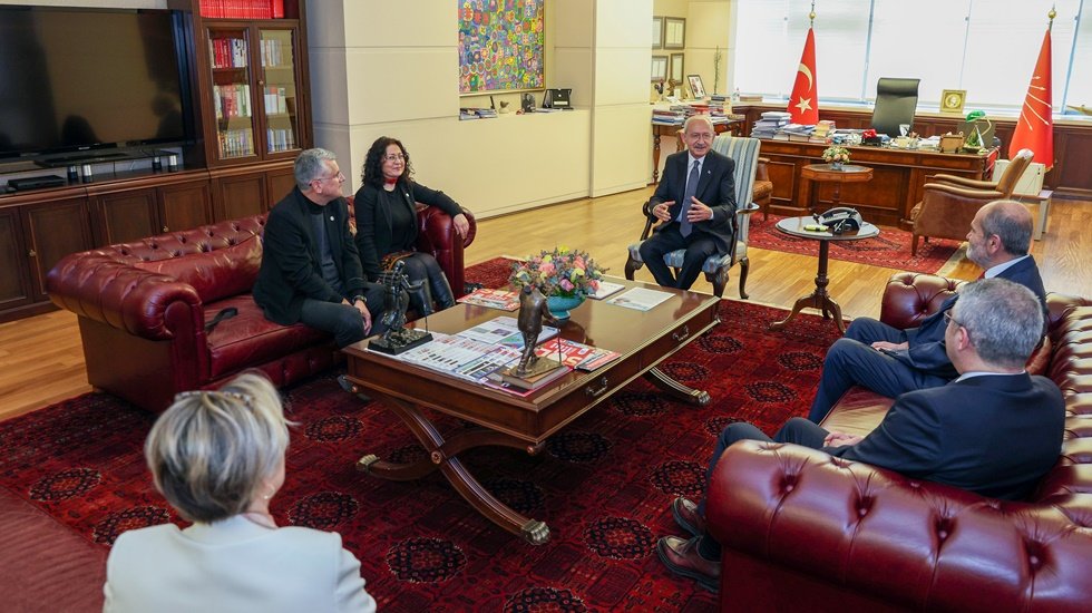 SOL Parti'den CHP&rsquo;ye ziyaret