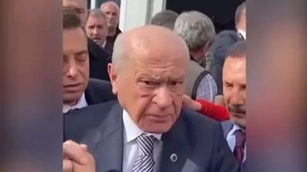 Bah&ccedil;eli'nin depremzedeleri azarlamasına ilişkin MHP'den ilk a&ccedil;ıklama