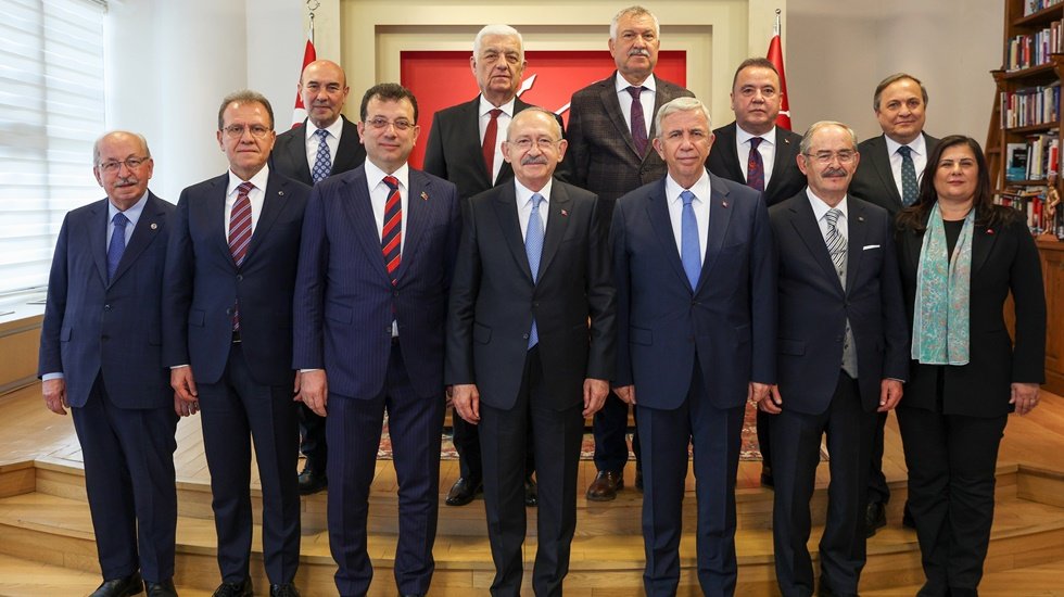 CHP&rsquo;li B&uuml;y&uuml;kşehir Belediye Başkanlarından Genel Başkanları Kılı&ccedil;daroğlu&rsquo;na tam destek