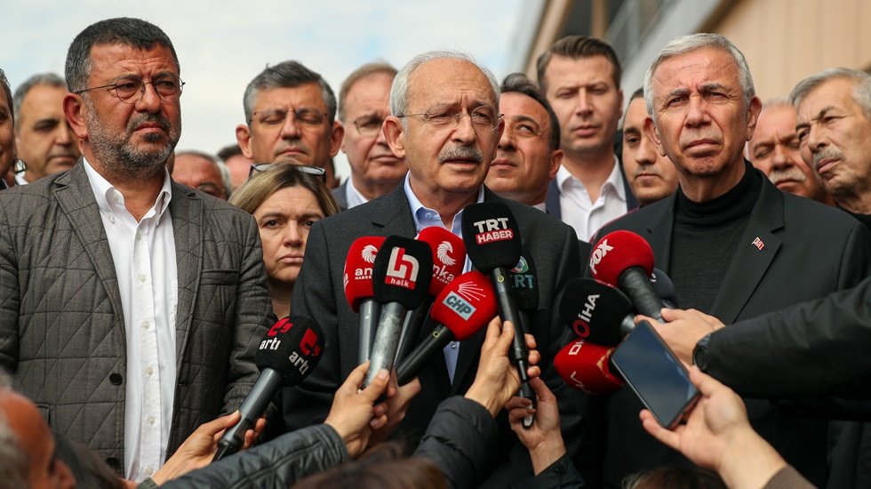 Cumhurbaşkanı adayı Kılı&ccedil;daroğlu ve Yavaş deprem b&ouml;lgesi Malatya'da