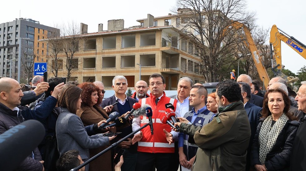 İmamoğlu: “24 seneyi ne yazık ki rölantide geçirdik, şimdi gaza basmalıyız”