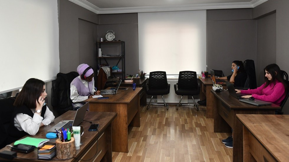 İstanbul’daki birçok firma, personel ihtiyacını ESBİM aracılığıyla karşılıyor.