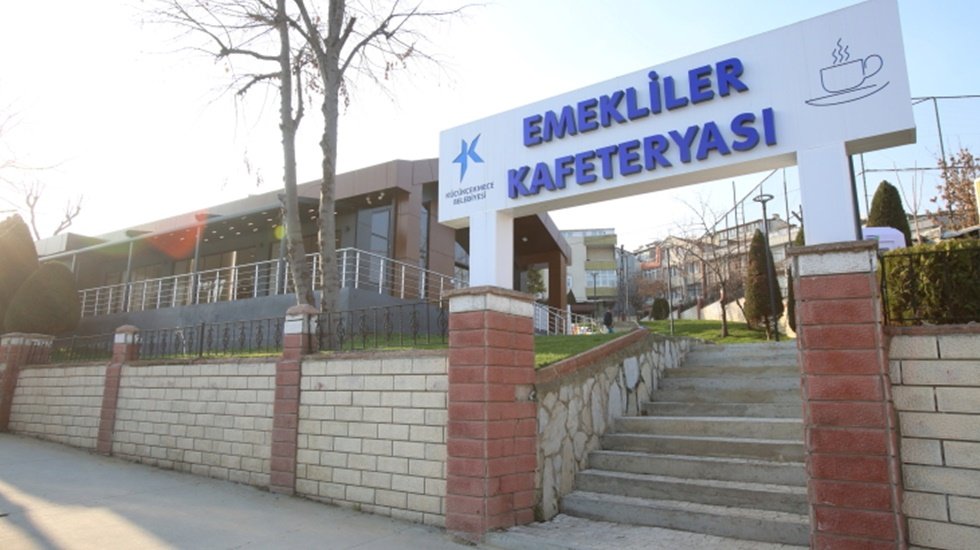 Küçükçekmece’de emeklilerin yeni buluşma noktası...