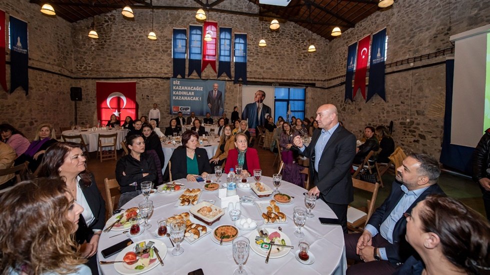 Soyer: &ldquo;Vicdan sahibi kadınlarının &ouml;nc&uuml;l&uuml;ğ&uuml;nde başka bir T&uuml;rkiye&rsquo;yi yaratacağız&rdquo;