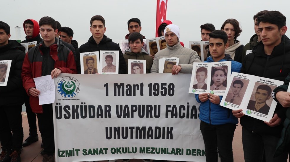 &Uuml;sk&uuml;dar Vapuru Faciasında hayatını kaybedenler anıldı