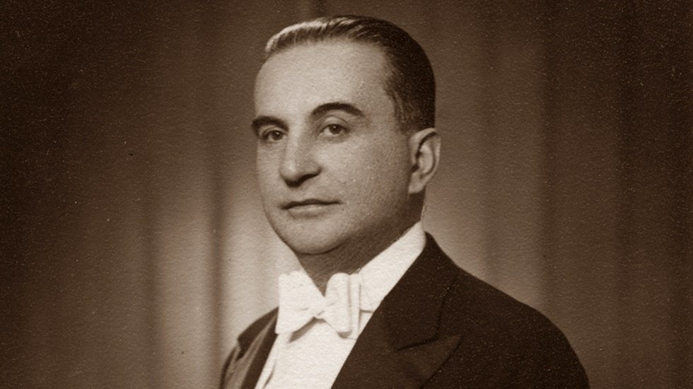 100 Yıllık Cumhuriyetin Sesi&nbsp;M&uuml;nir Nureddin Sel&ccedil;uk Anılıyor