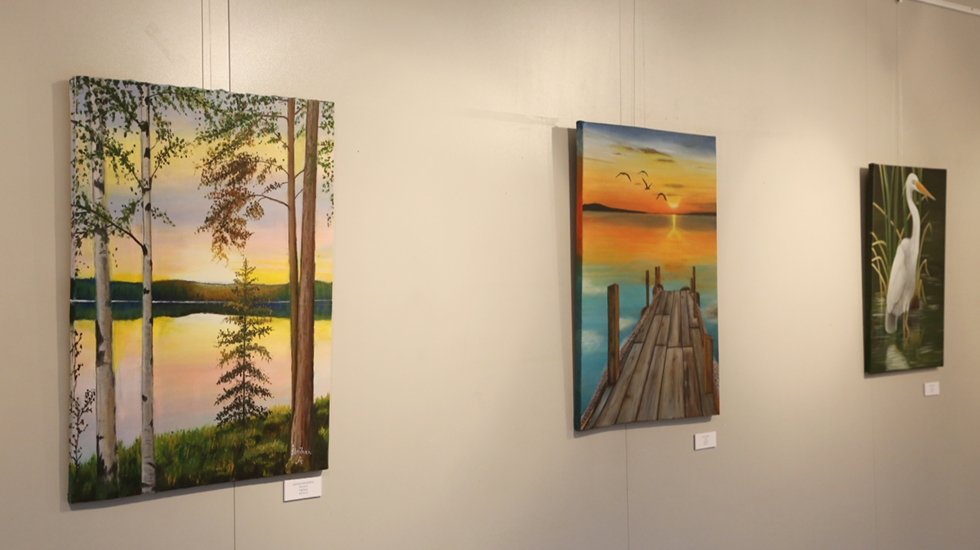 17 Ressamın Fır&ccedil;asından &ldquo;Doğanın Renkleri&rdquo; Sergisi AKSM&rsquo;de