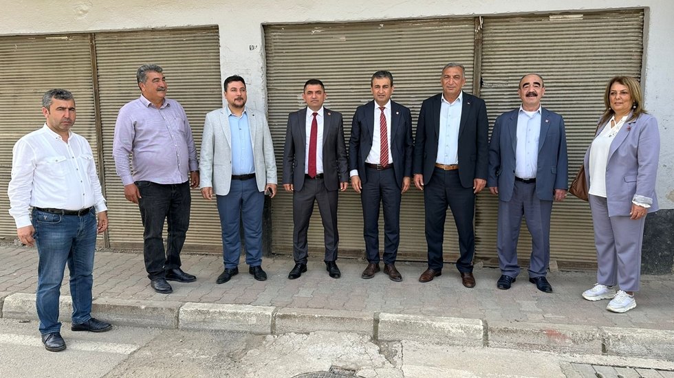 3 iş yerinden 1&rsquo;i kepenk kapatmış