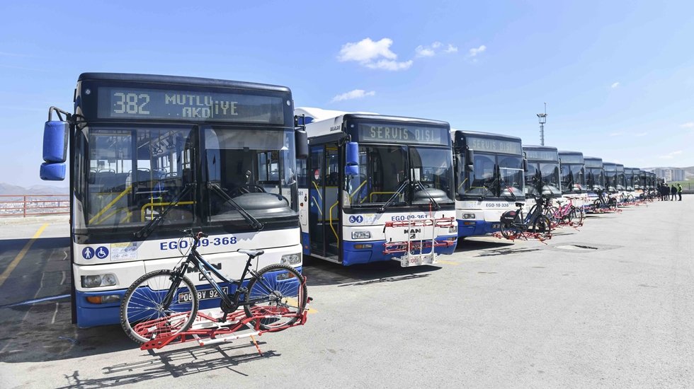 ABB&rsquo;den EGO otob&uuml;slerine bisiklet taşıma aparatı