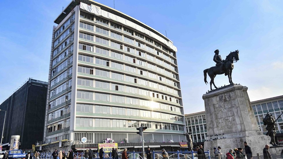 ABB&rsquo;nin Ulus&rsquo;taki yenileme &ccedil;alışmaları s&uuml;r&uuml;yor