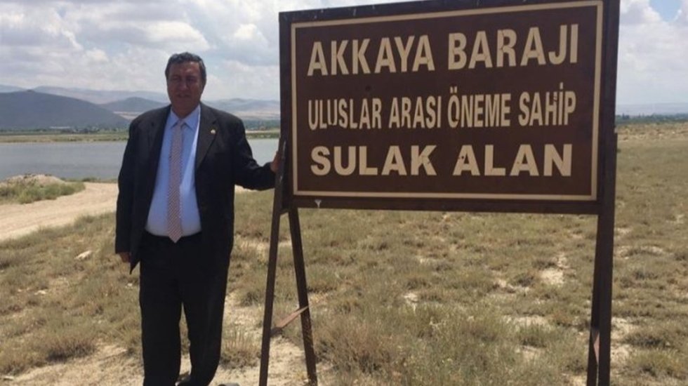 Akkaya Barajı ve Kızılca Deresi&rsquo;nde canlı yaşamıyor