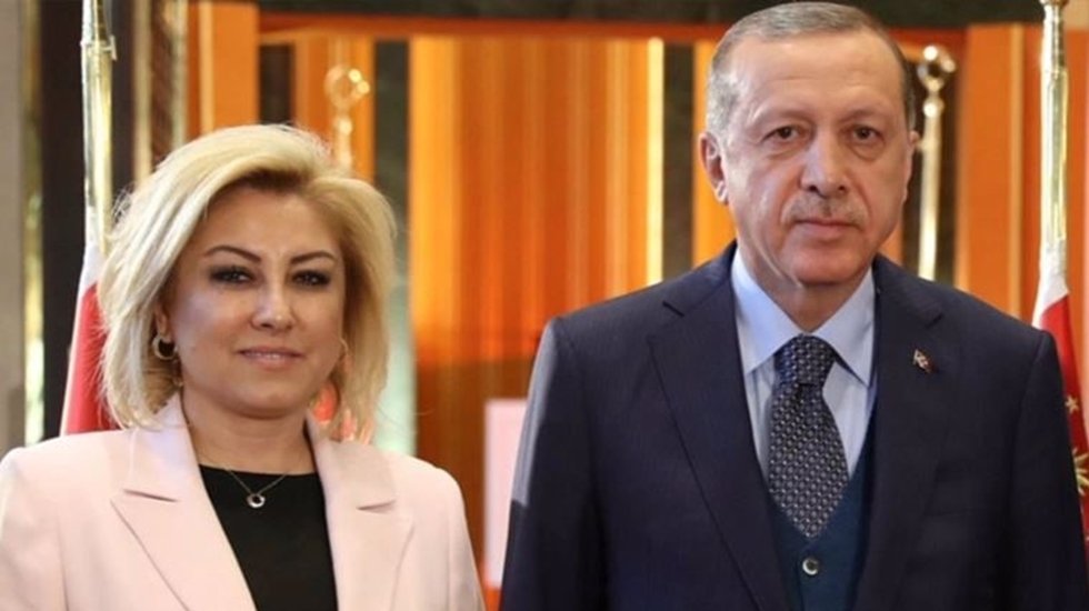 AKP'den aday olan Sabah yazarı Şebnem Bursalı, okurlarına veda etti...