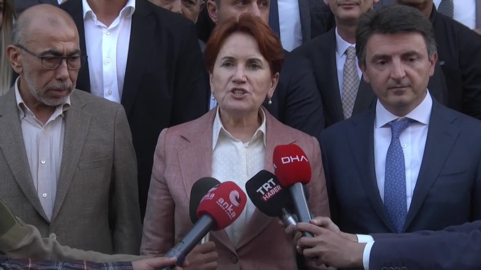 Akşener: &ldquo;Kimsenin bilmediği bir konuyu sizler aracılığıyla T&uuml;rkiye&rsquo;ye duyurmak istiyorum&rdquo;