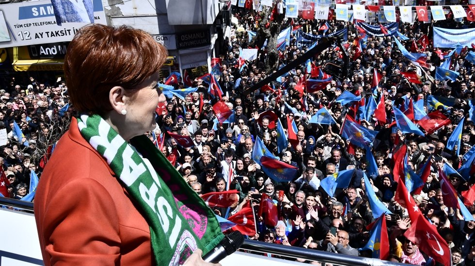 Akşener: Sinan Ateş'i katledenleri 15 Mayıs sabahı bulacağız