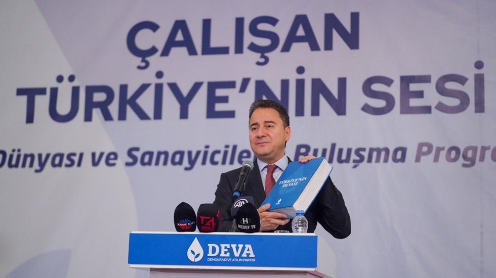 Ali Babacan: &lsquo;Adil rekabet olmayınca k&ouml;t&uuml; malı pahalıya &uuml;reten, devletle iş yapıyor&rsquo;
