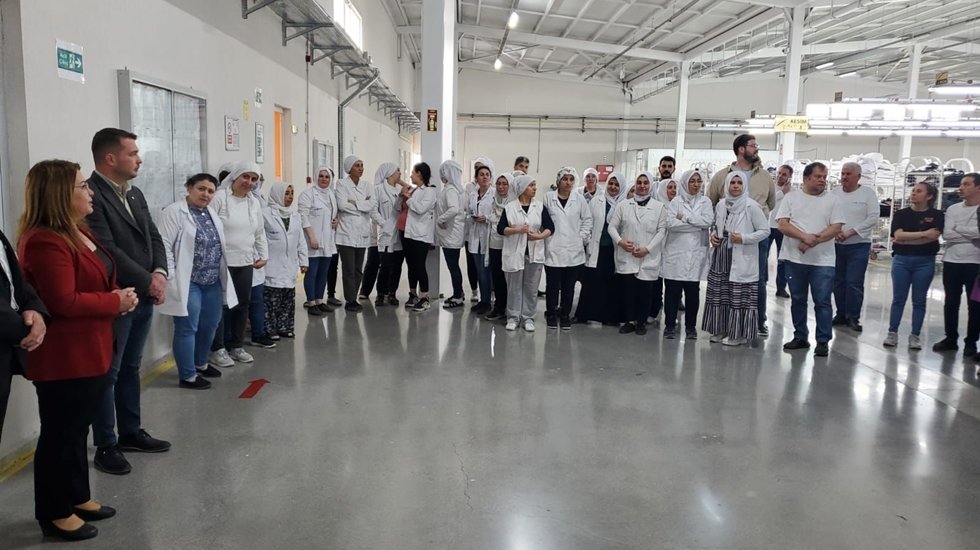 Angarya haline gelen &ccedil;alışma hayatı, AKP&rsquo;nin eseri