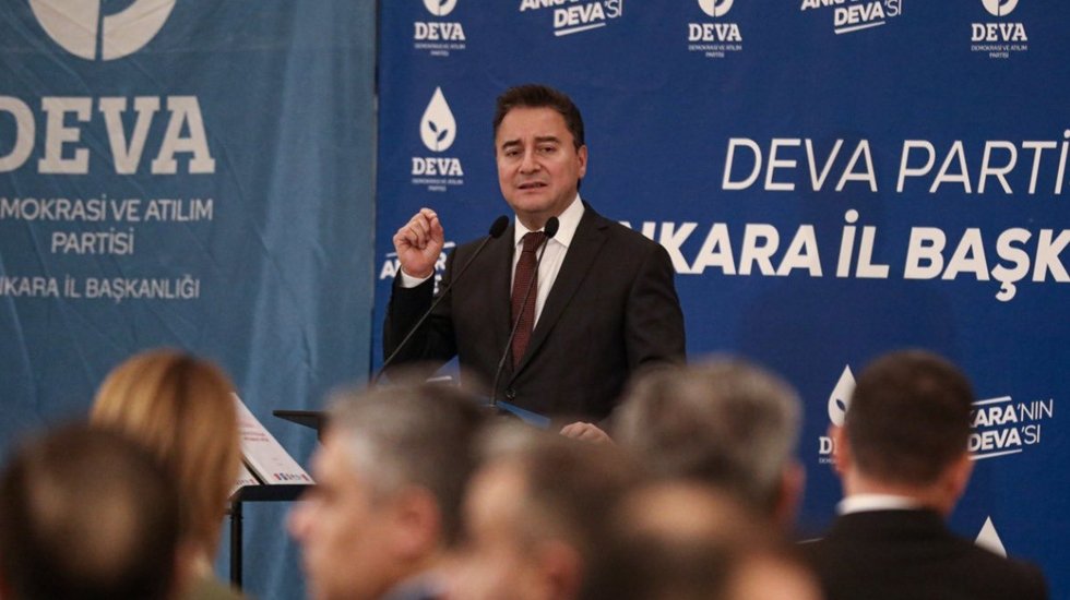 Babacan&rsquo;dan AKP se&ccedil;menine &ccedil;ağrı: &ldquo;Vicdanınızın sesini dinleyin&rdquo;