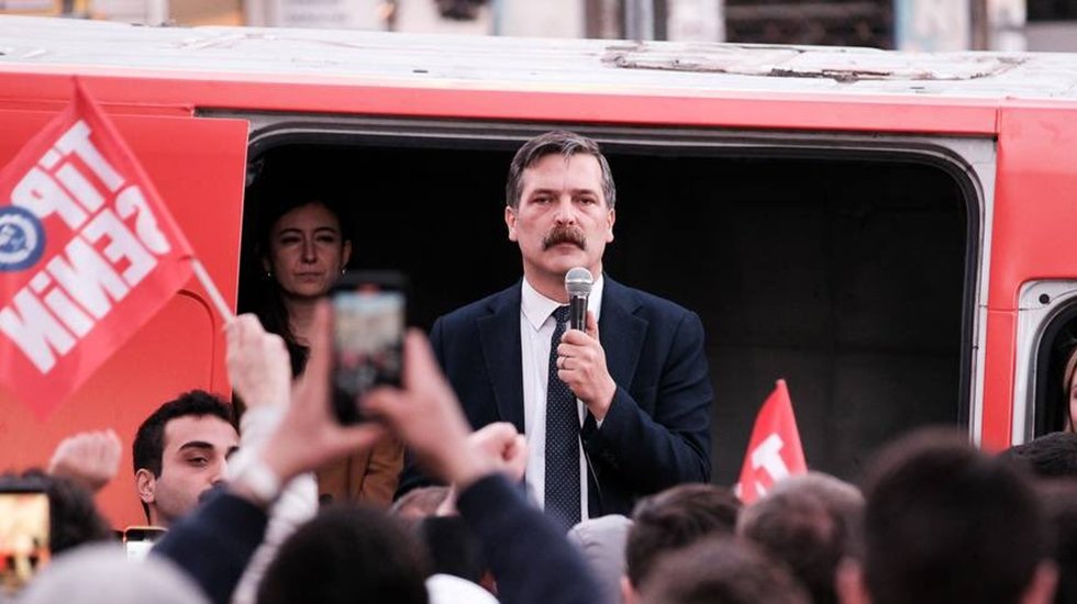 Erkan Baş: Sizden bu karanlığı sonlandırmak i&ccedil;in iki oy istiyoruz!