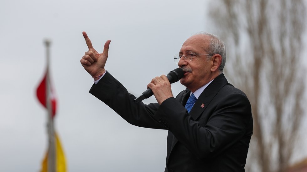 Kılı&ccedil;daroğlu: &ldquo;Partiyi bilgili, birikimli, iyi bir sosyal demokrata devredeceğim&rdquo;