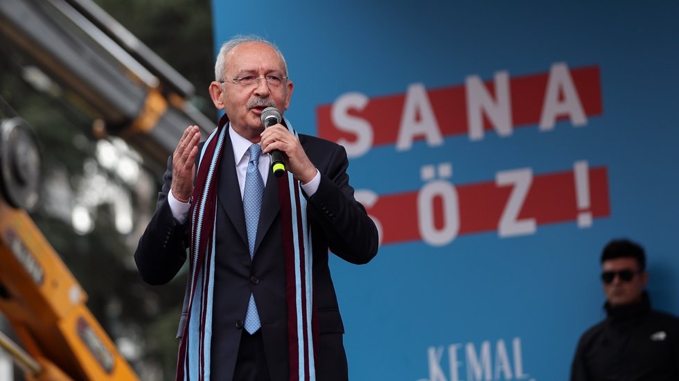 Kılı&ccedil;daroğlu'dan 's&ouml;z': &ldquo;Beni &ouml;zg&uuml;rce ve korkmadan eleştirebileceksin&rdquo;