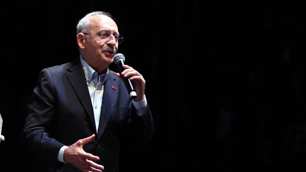Kılı&ccedil;daroğlu se&ccedil;imde ilk kez oy kullanacak gen&ccedil;lere seslendi&hellip;